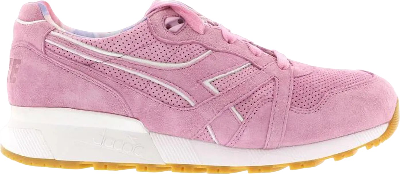 Diadora N9000