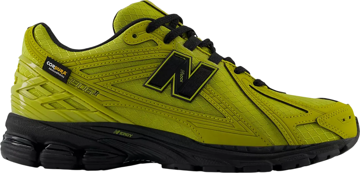 New Balance 1906R Cordura Marshland Black