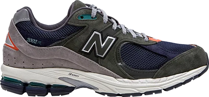 New Balance 2002R