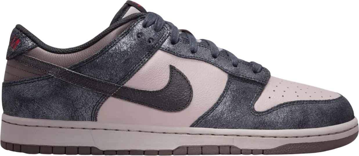 Nike Dunk Low NYC CBGB