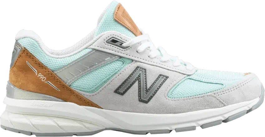 New Balance 990v5