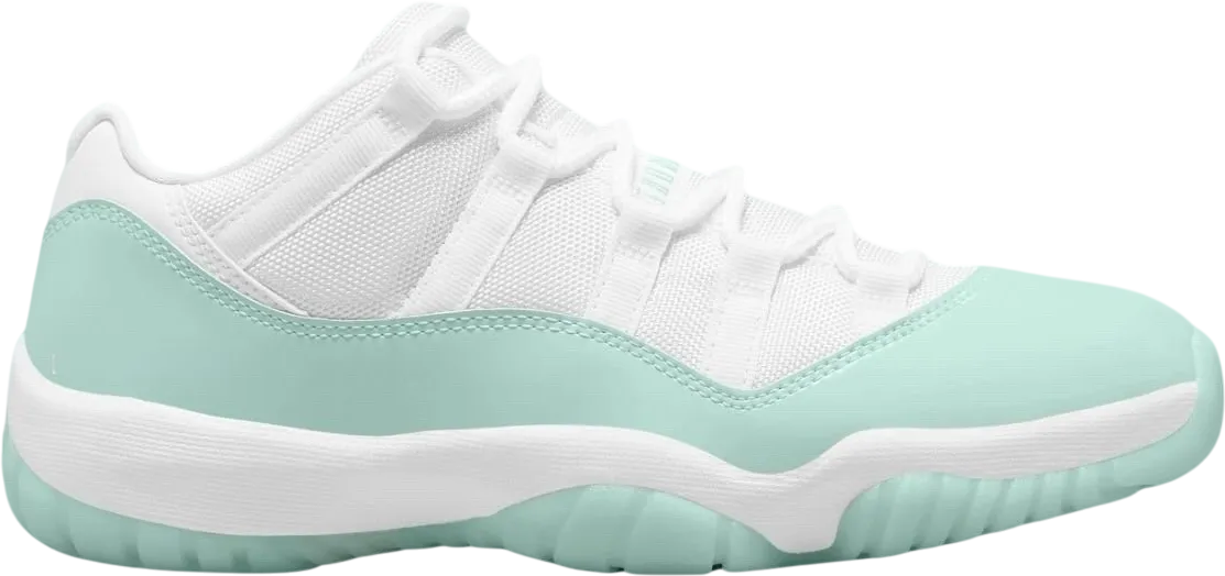 Air Jordan 11 Low Igloo
