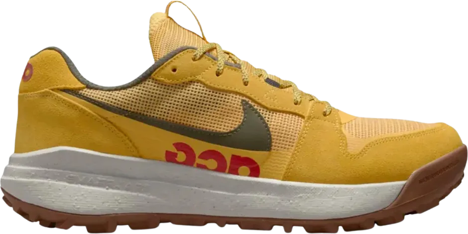 Nike ACG Lowcate Solar Flare
