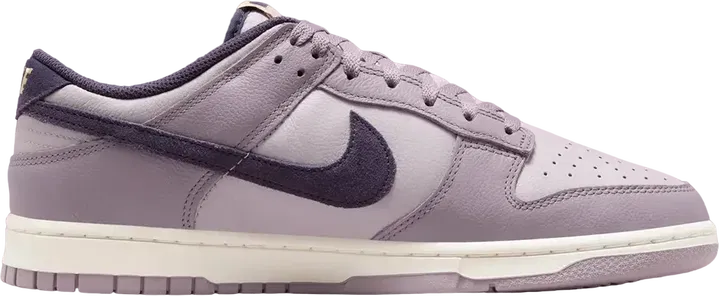 Nike Dunk Low  Light Violet Ore 