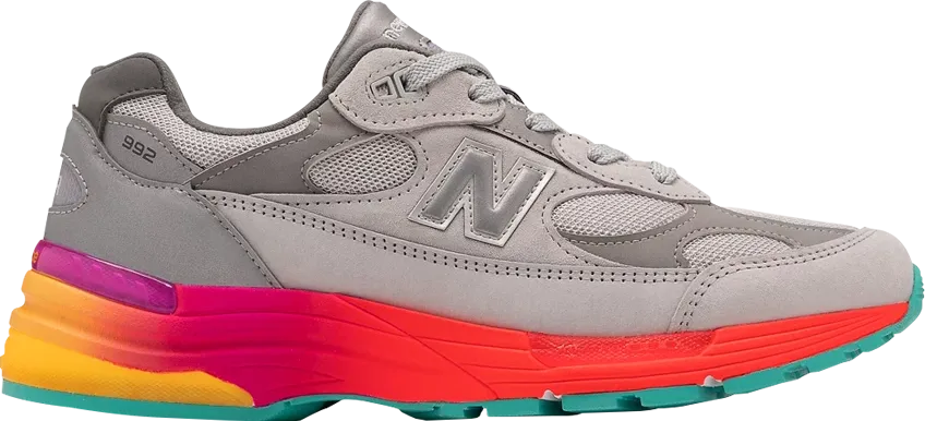 New Balance 992