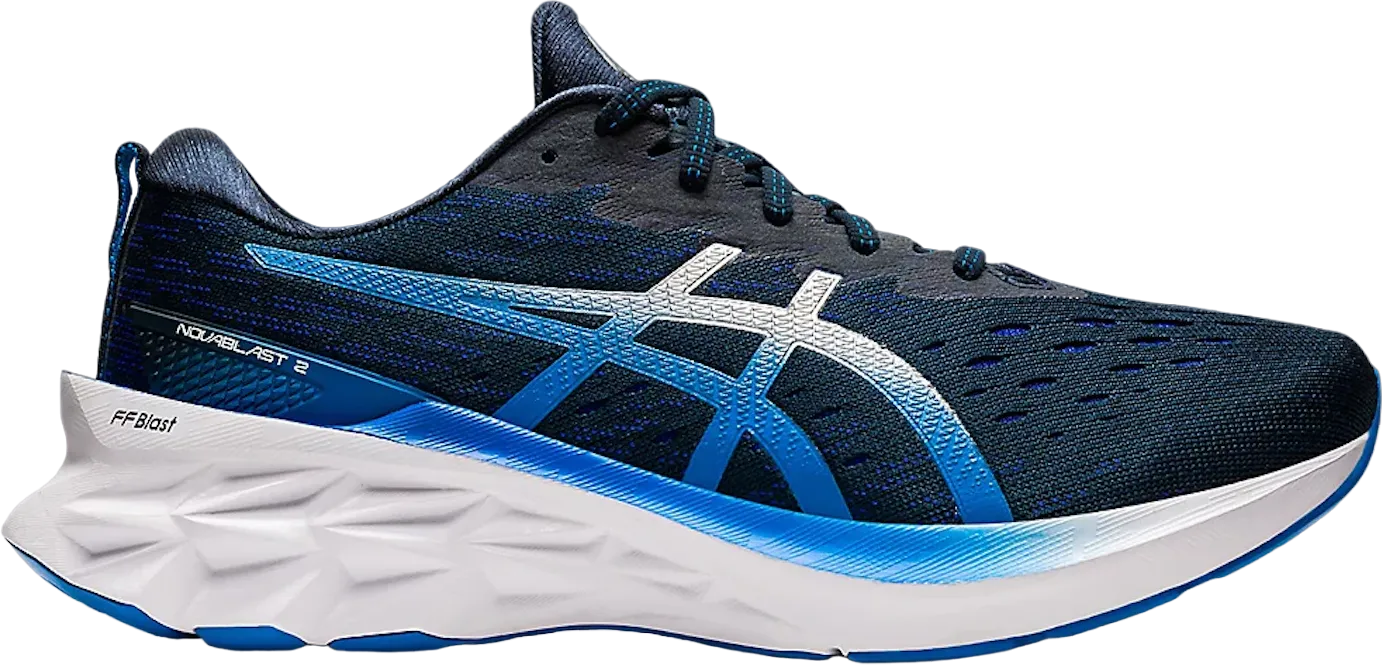 ASICS Novablast 2